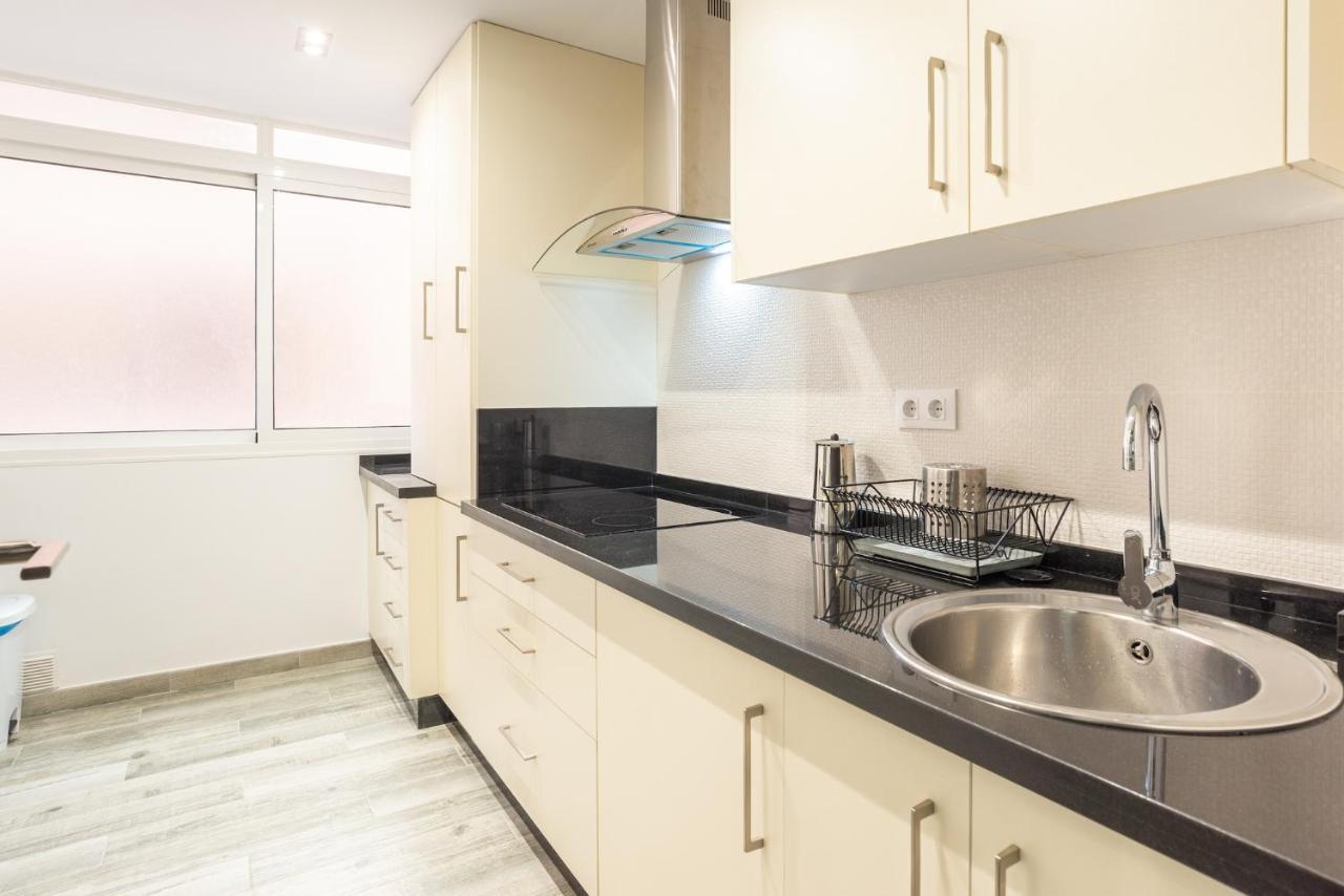 Faro, Bonito Apartamento En La Malagueta マラガ エクステリア 写真